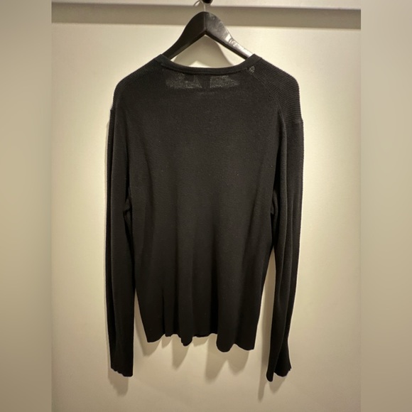 Armani Exchange V-Neck - Picture 4 of 4